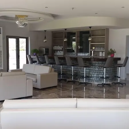 Saint George Hotel 3*