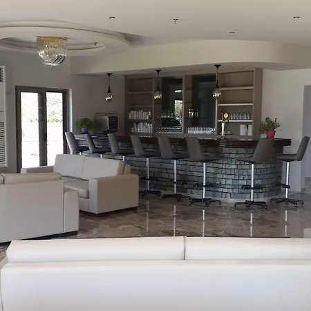 Saint George Hotel Archangelos (Rhodes)