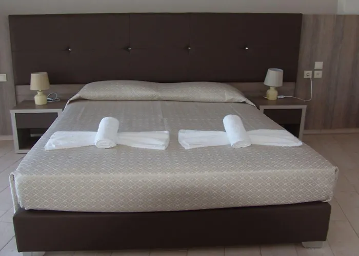 Saint George 3* Archangelos (Rhodes)