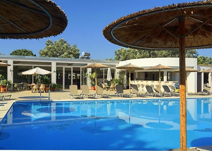 Saint George Hotel 3*