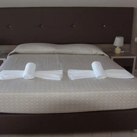 Saint George 3* Archangelos (Rhodes)