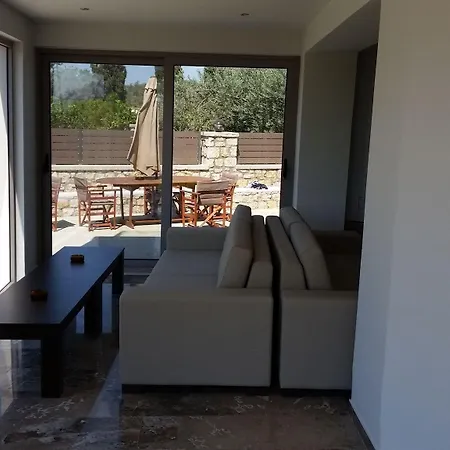 Saint George 3* Arhángelosz