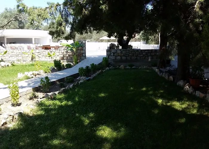 Saint George Szálloda Arhángelosz