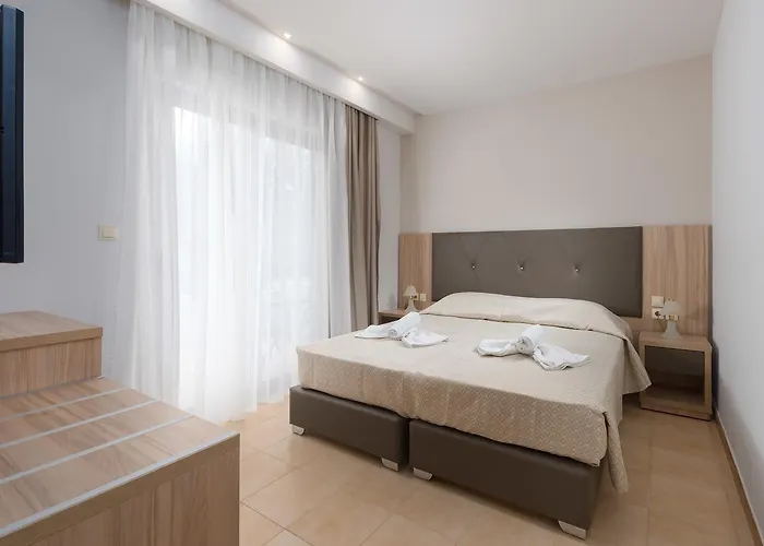 Saint George מלון 3*